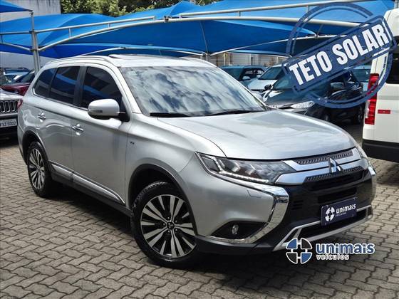 MITSUBISHI OUTLANDER 3.0 MIVEC V6 GASOLINA HPE-S AWD AUTOMÁTICO